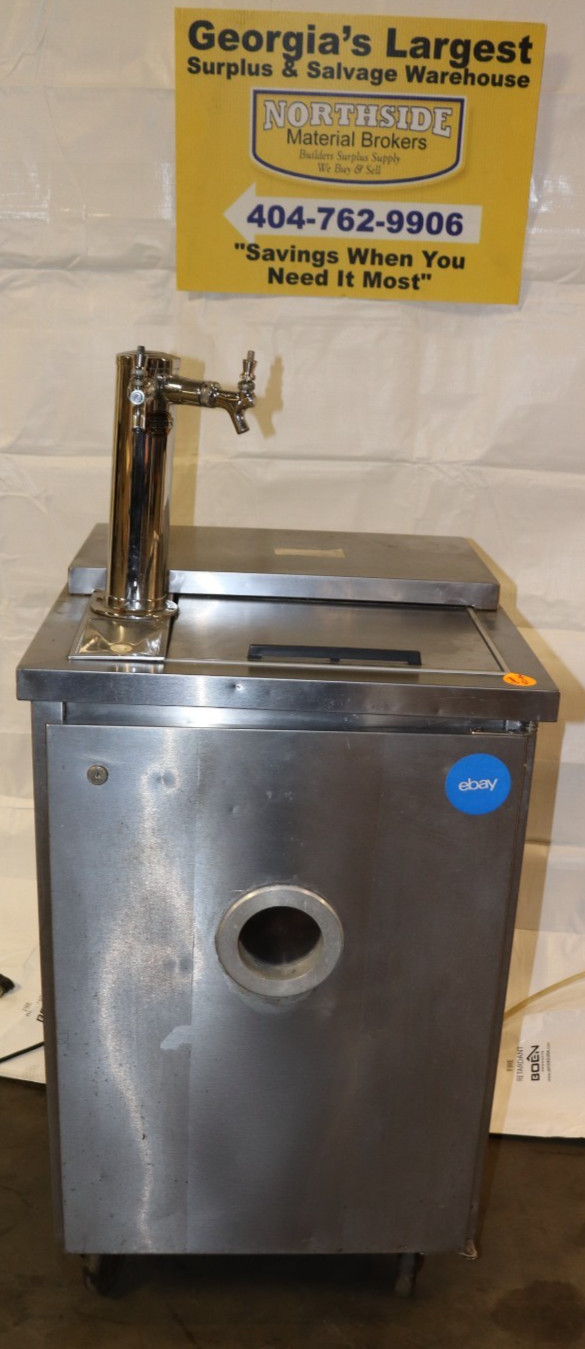 Used Beverage-Air BM23C Kegerator Dispenser 1/2 Keg Capacity 120V, W/ Perlick
