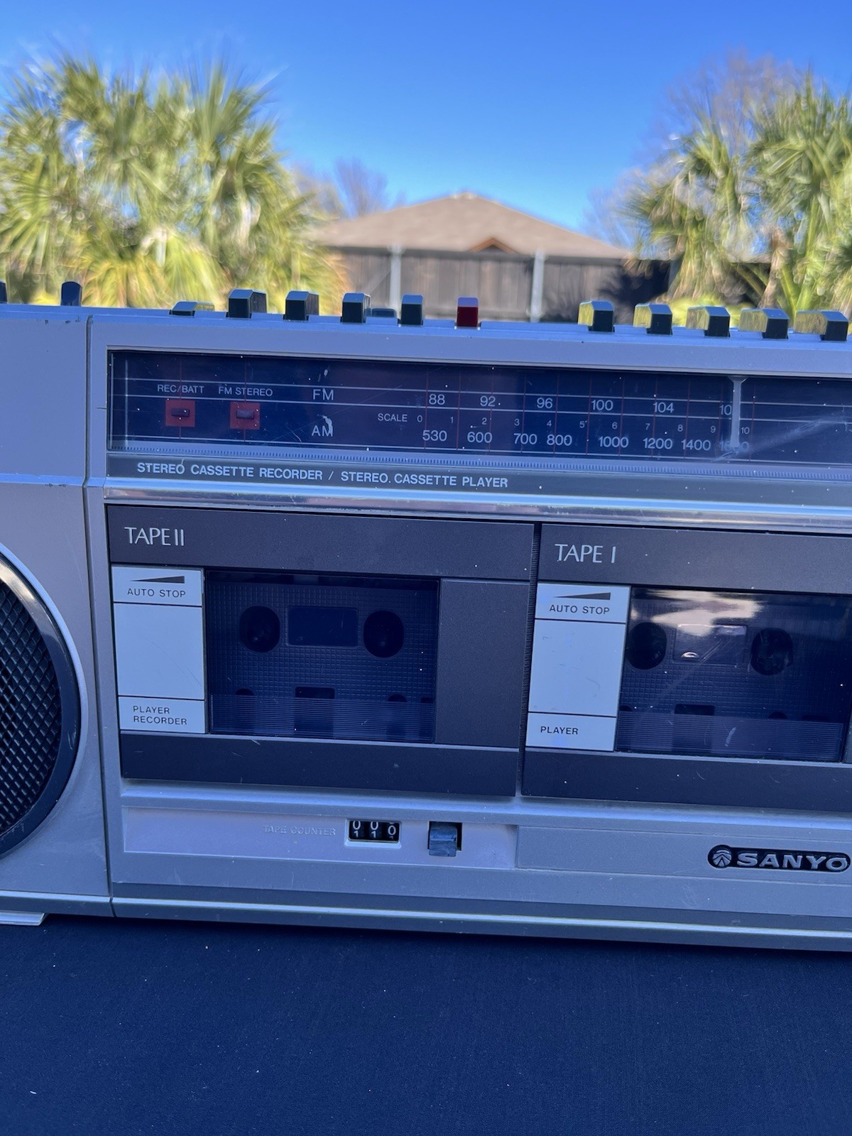 VINTAGE 1980’s Sanyo M-W1 AM/ FM Dual Band Stereo Cassette Radio Boombox Works
