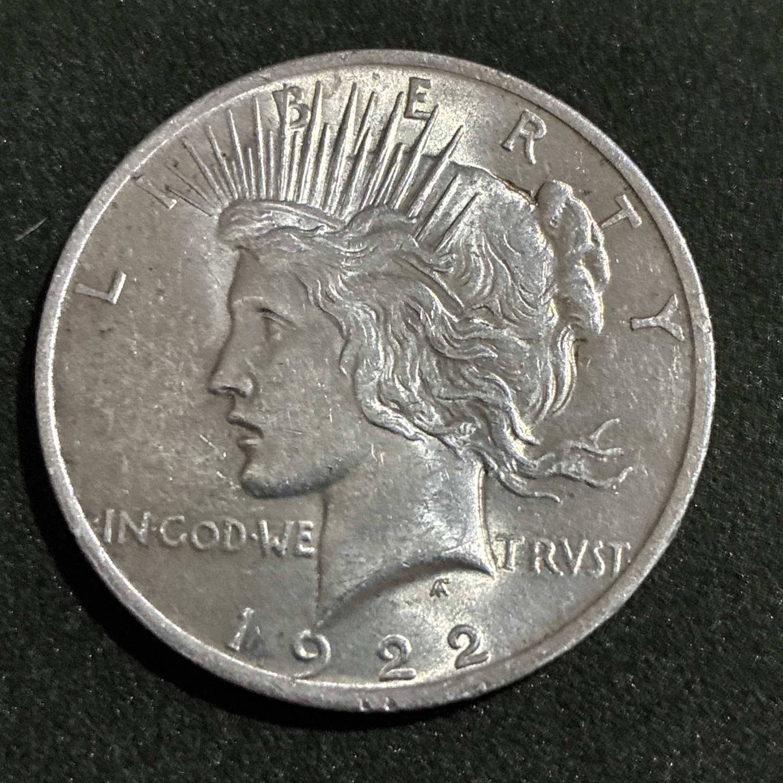 1922 Peace Silver Dollar Coin ,In God We Trust Peace  , Collector