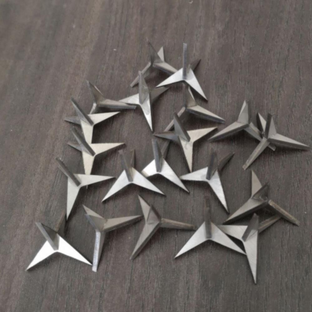 50PC Tire Puncture Spikes Heavy Portable Duty Carbon Steel Triangle Road Spikes☄