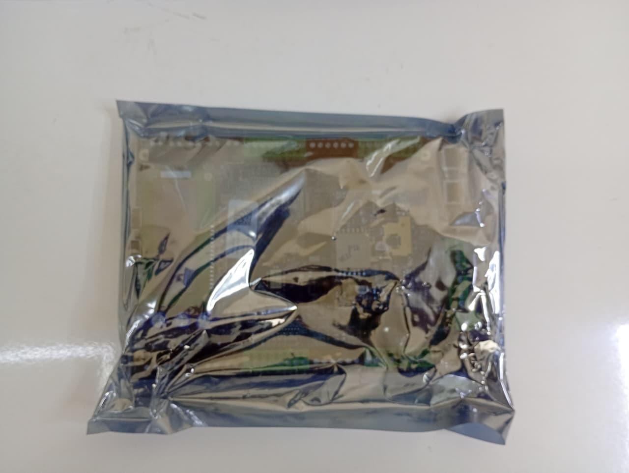 Software House / iSTAR Edge G2 door controller / GSTAR004-MBP / 651S2203027276