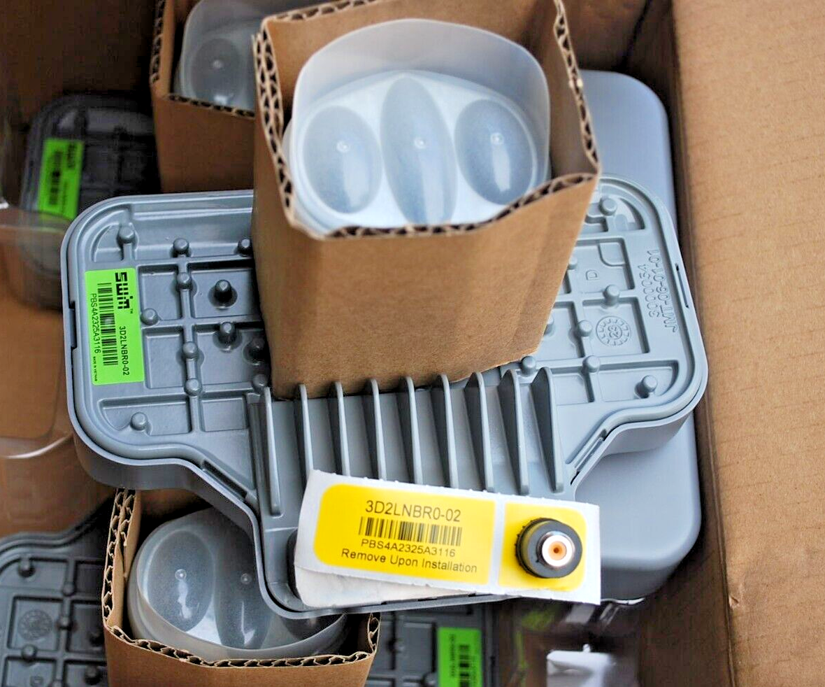 DIRECTV DISH ANTENNA SLIMLINE 3D2LNBR0-02 SL3 SWM3 LNB 101 103 99 NEW