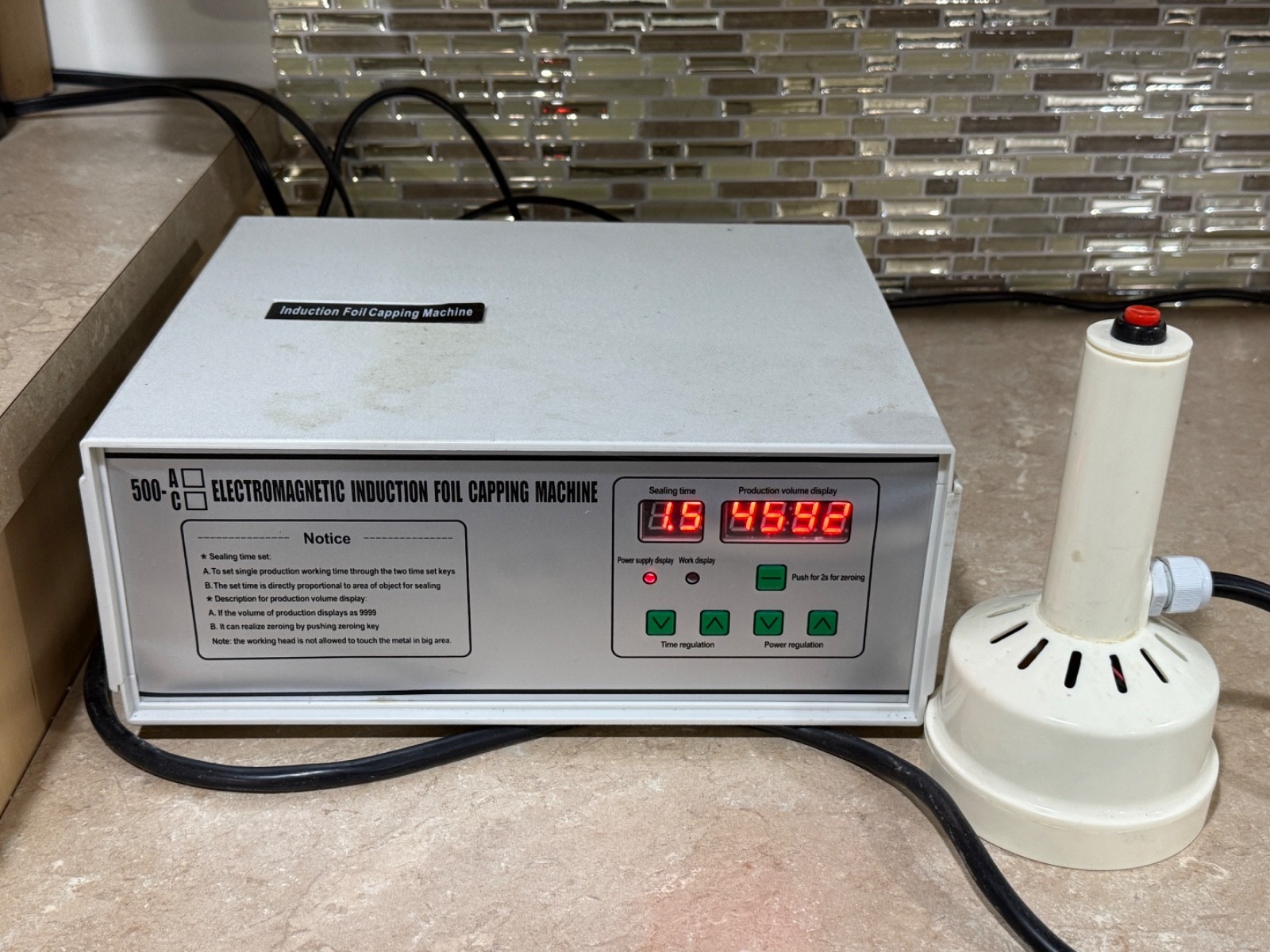 Electromagnetic Induction Foil Capping Machine w/ Many Bottle Seal Caps Included