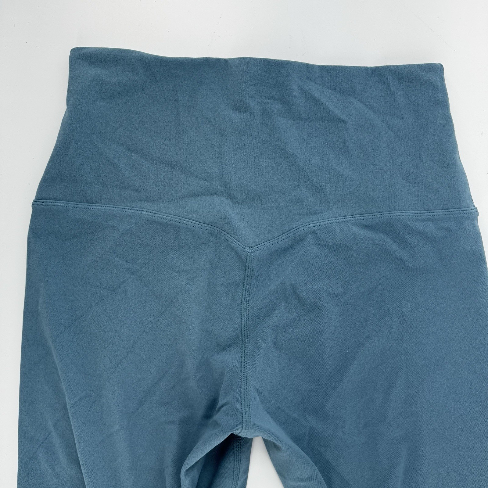 Nike Women's Zenvy Gentle-Support High-Waisted 8" Biker Shorts Smoke Blue Size M