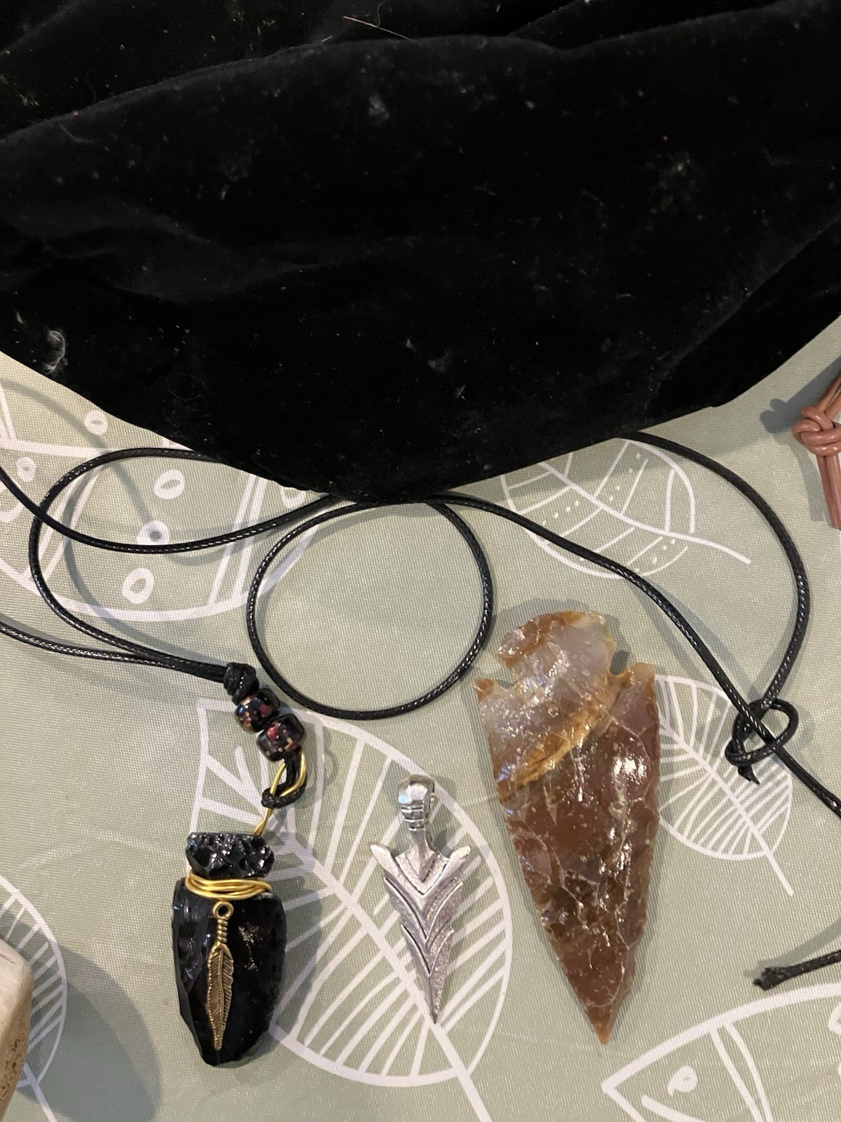 Flint Knapped Stone Arrowhead Blade W/ Antler Handle Knife 12.”inch & EXTRAS