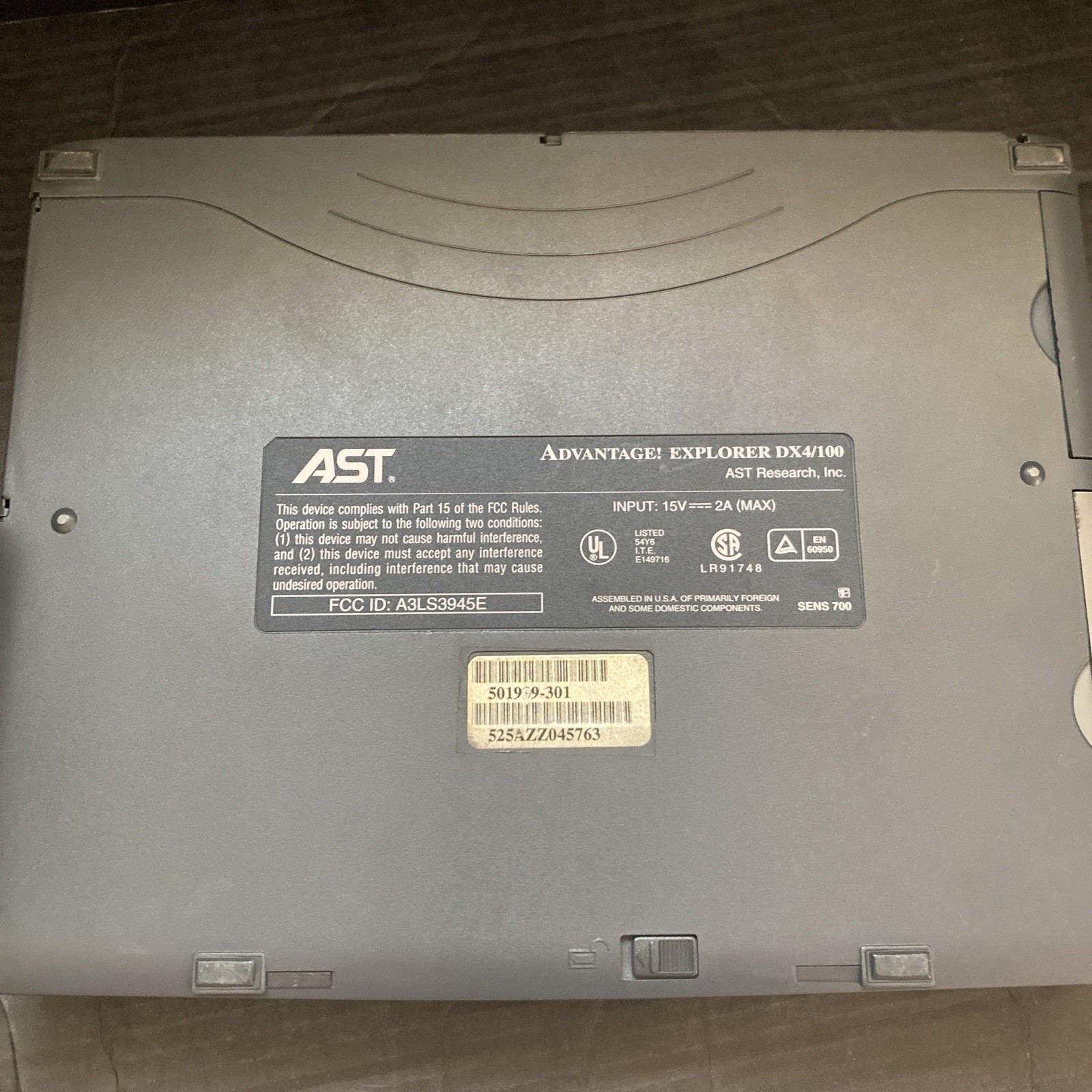 Vintage AST Advantage! Explorer 212 Laptop 486DX4/100 TFT, Working, Read Desc.