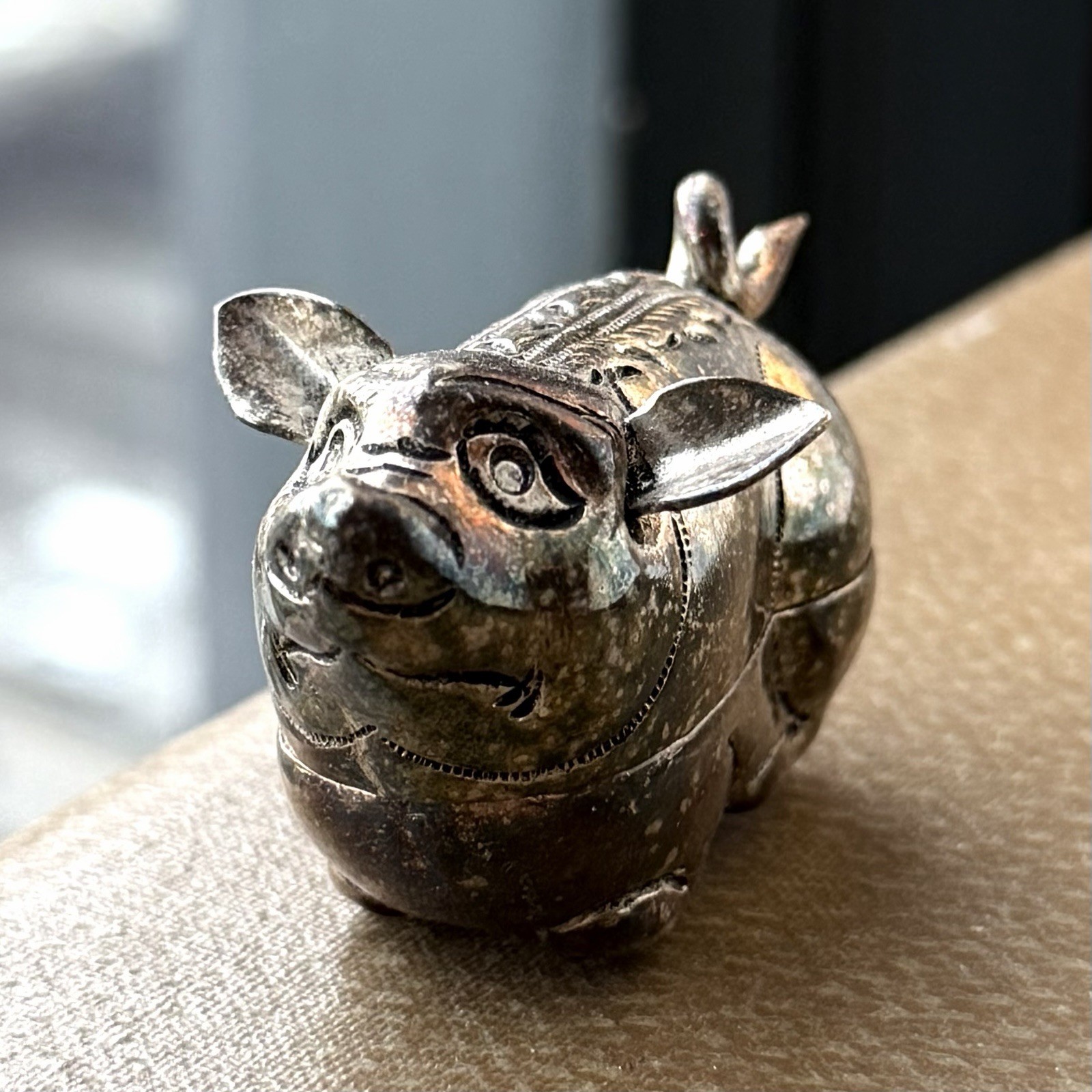 Antique Cambodian Silver Ornate Betel Nut Pig Box "t90" Stamped 31g Grams