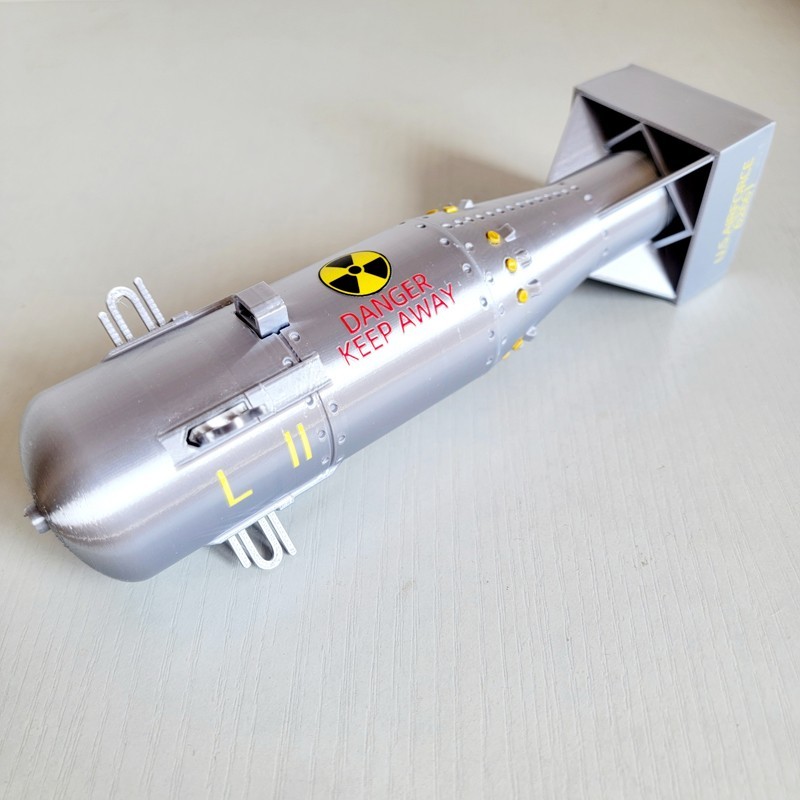 1:15 WWII US "Little Boy" Nuclear Bomb Model 20cm 3D Printed Military Collection