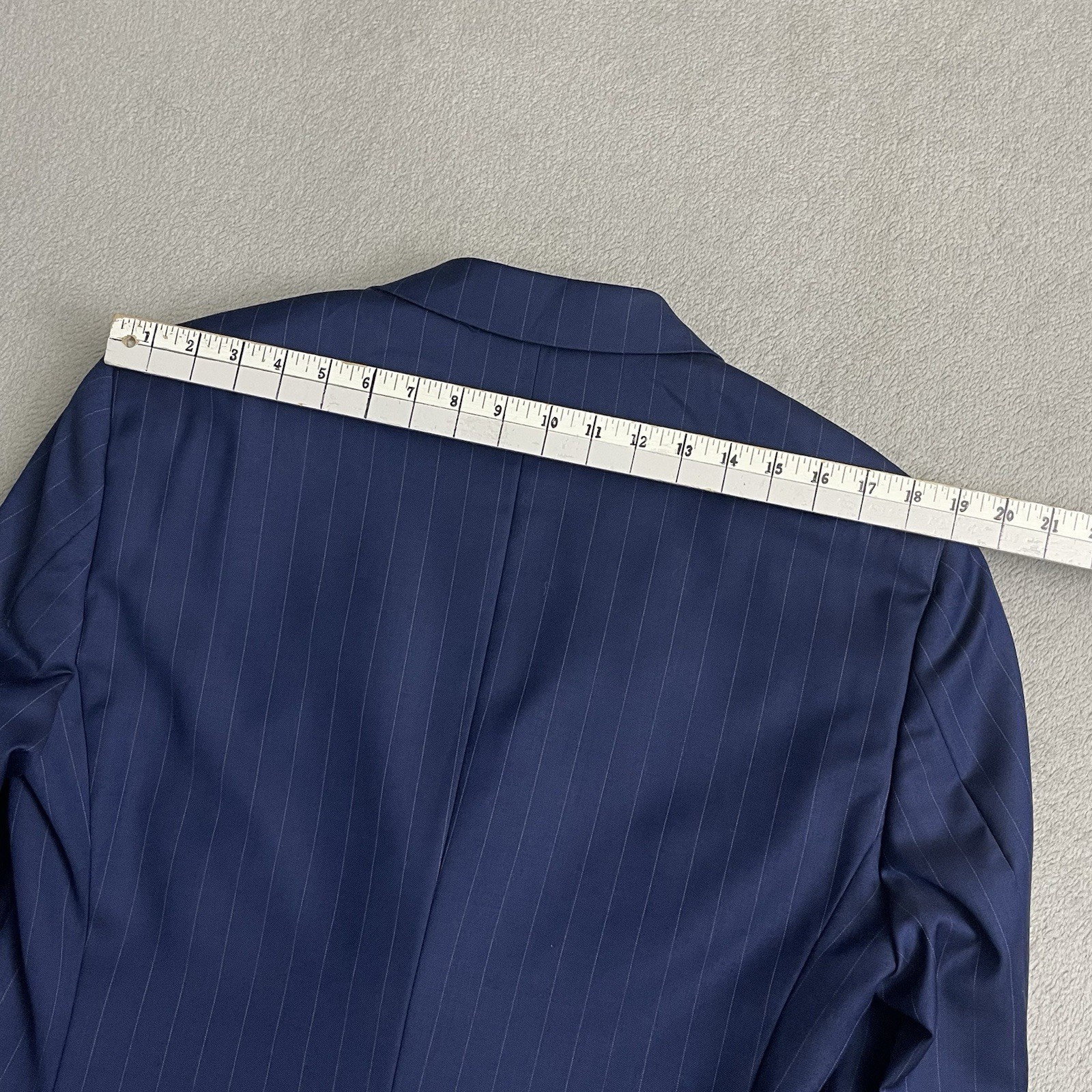 INDOCHINO Yaletown Mens Blazer Sport Coat Jacket Wool 52 Navy Stripe NWT