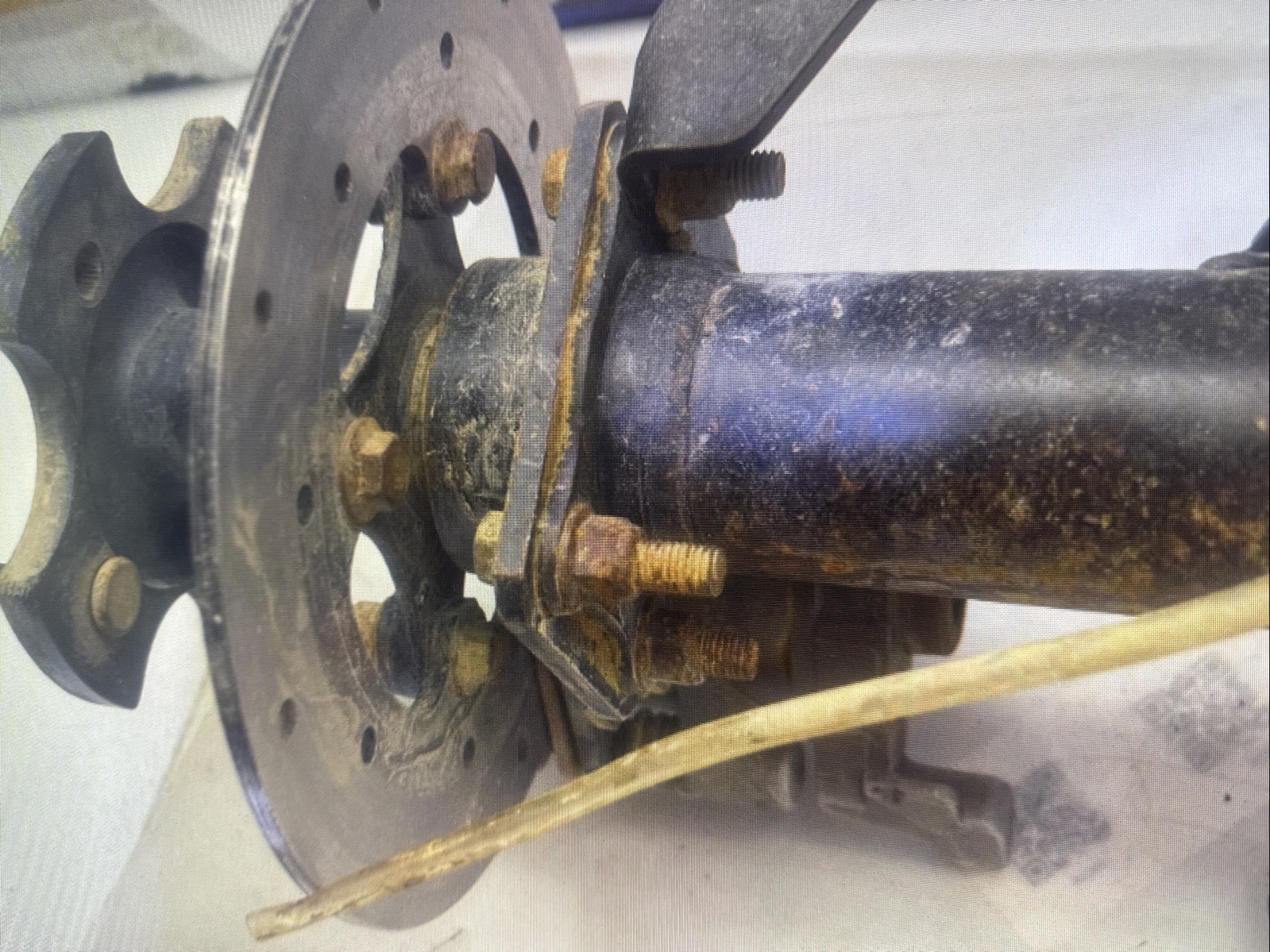 P1-6 Rear End Axle Differential Hubs 06 Honda TRX500 TRX 500 Foreman 4x4 2006