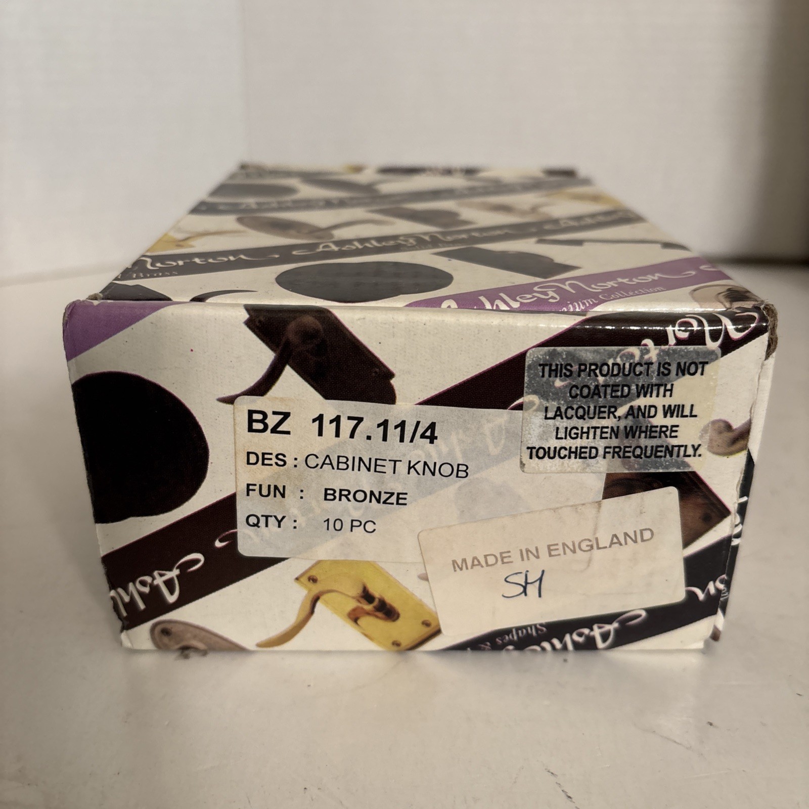 10 -- Ashley Norton BZ 117. 11/4 Round Bronze Drawer Knobs with Screws