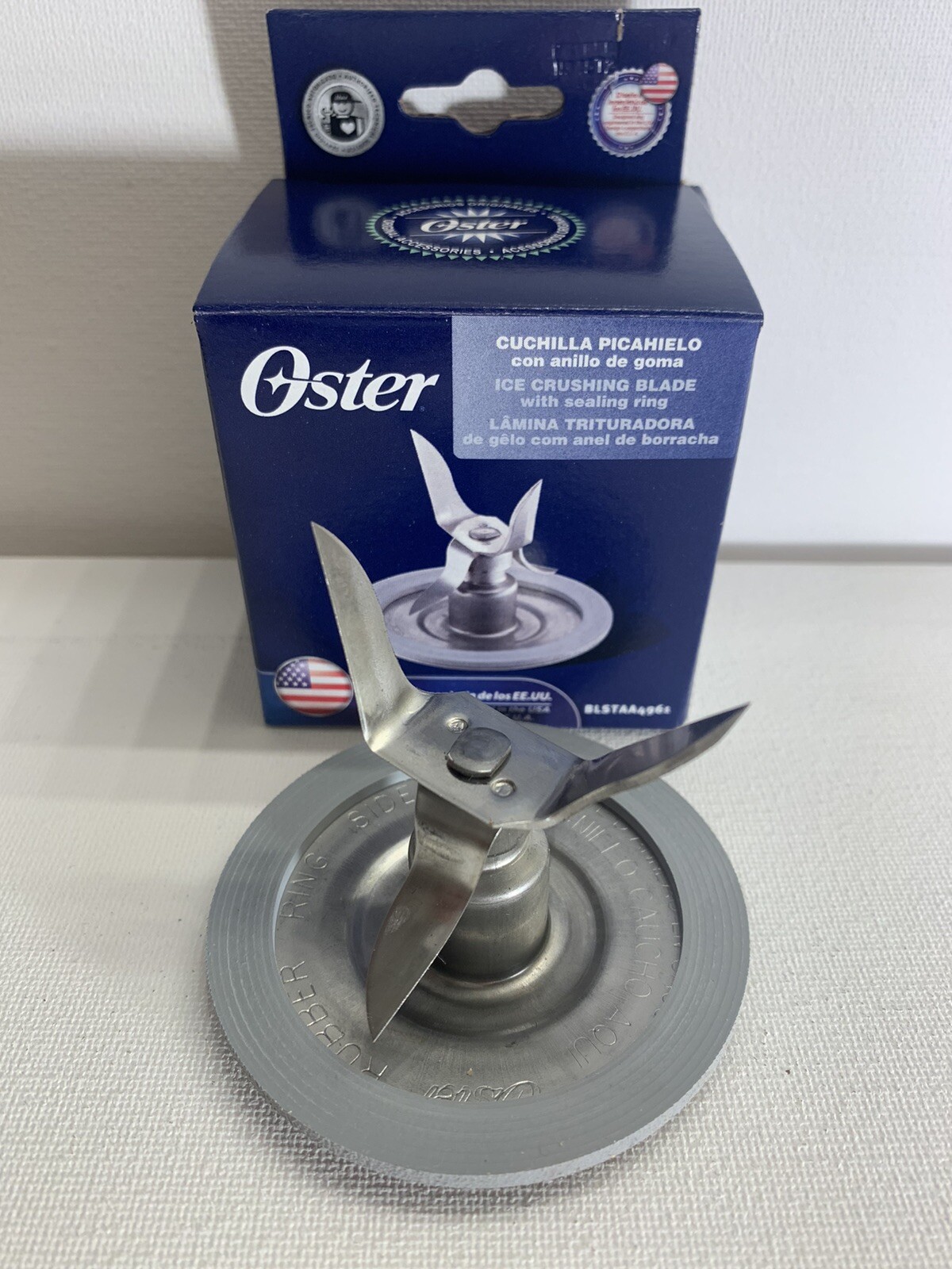 Genuine Oster Blender Blade 4961 with 2 Oster Sealing ring pack 4900 New
