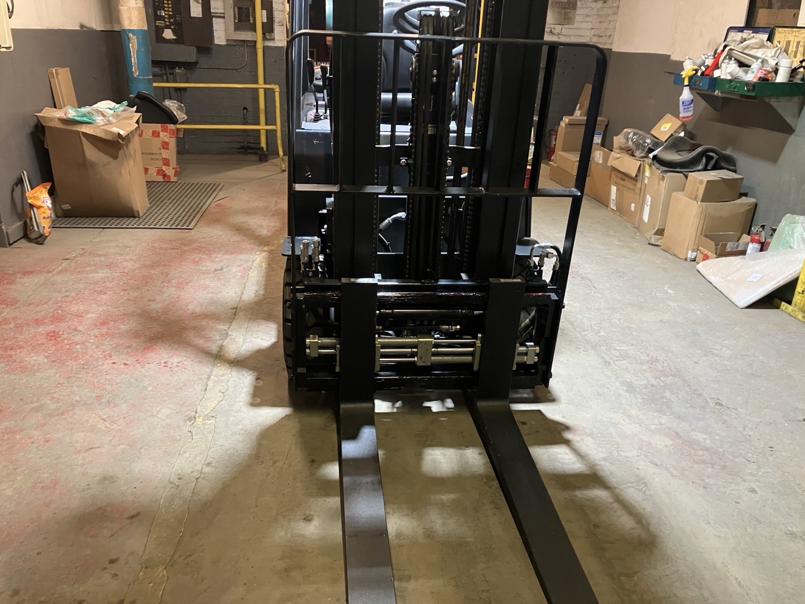 2023 Doosan 5000 LB Forklift With SS/FP and Triple Mast