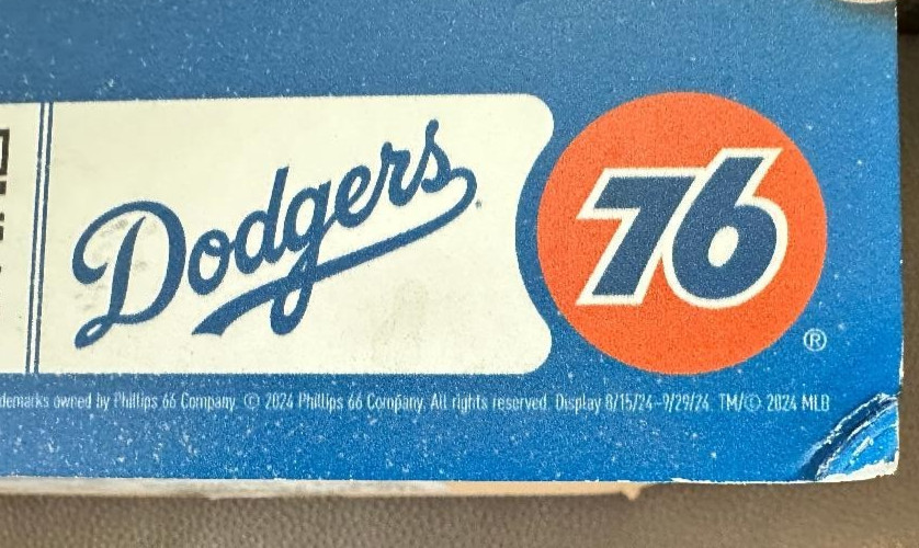 2026 UNION 76 LOS ANGELES DODGERS SIGN 8 GALLONS GAS SEND IN FOR PIN RARE