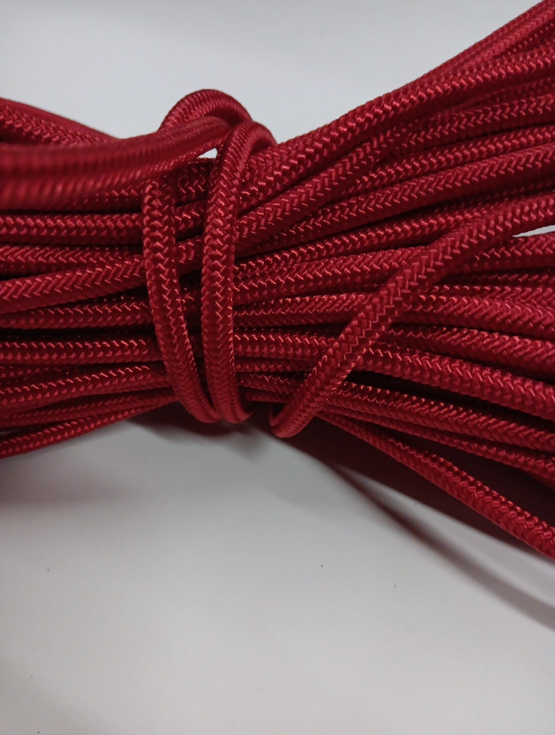 1/4 x 100 ft. Stiff Braid Polyester Halter Rope. Red . Made in USA