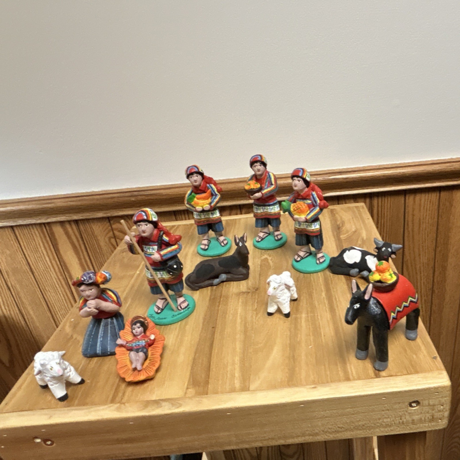 Handmade Peruvian Folk Art Figurine Set Signed San Juan Comalapa’