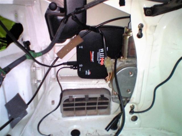 Power Antenna Kit - 1997 thru 2004 Mitsubishi Montero Sport AM FM Car Radio