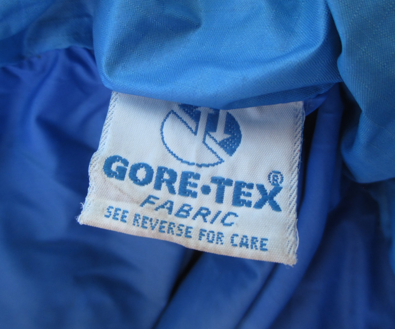 Vintage 1970's Western Mountaineering Middle Bag San Jose CA Down Sleeping Bag