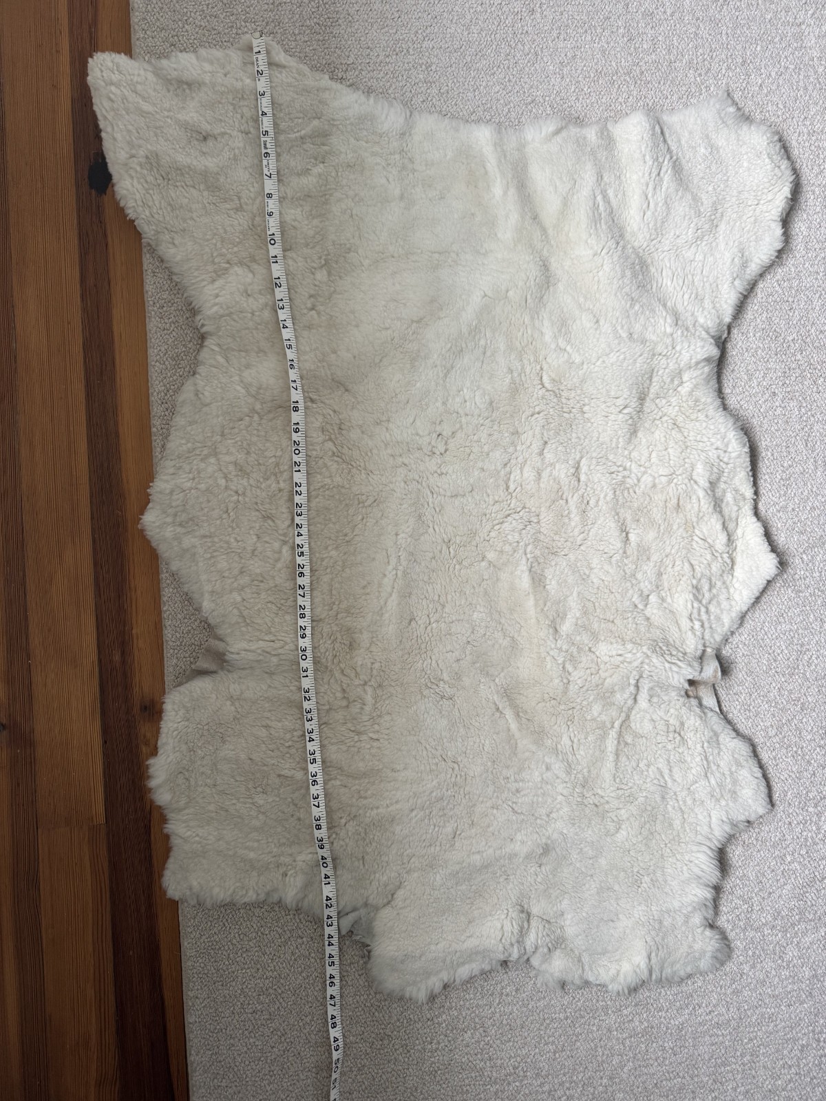 Farmhouse Pottery VT Sheepskin rug ivory natural authentic $225