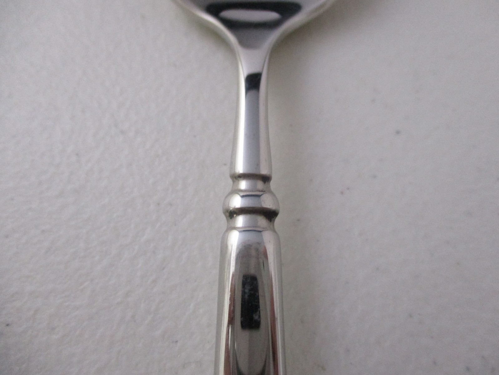 ONEIDA STAINLESS EASTON (Glossy) PLACE / OVAL SOUP SPOON 7-1/2" 02O