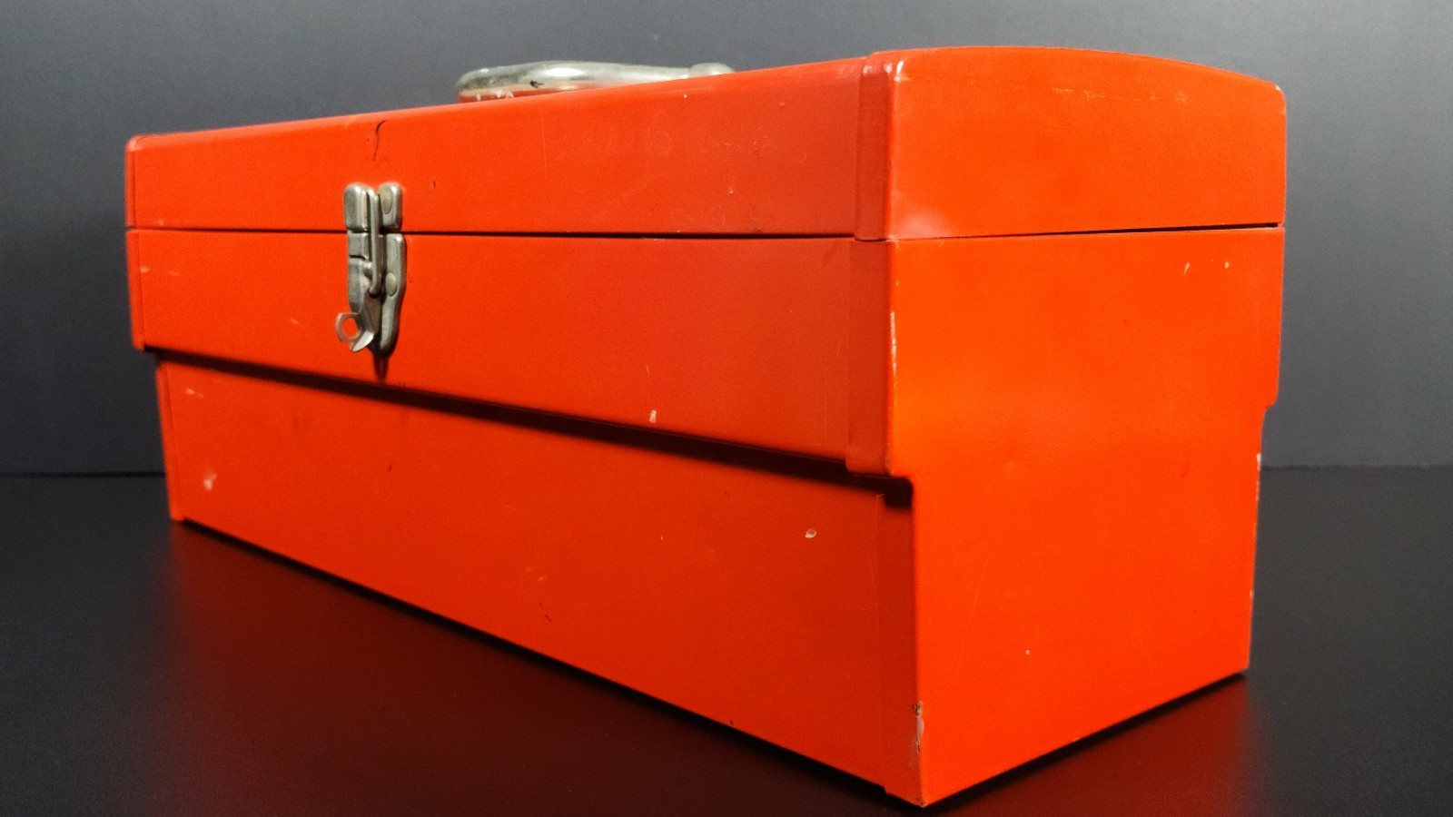 Vintage Mopar Scat Pack Metal Toolbox 1960s-70s Red with Bee Stripe & Insert