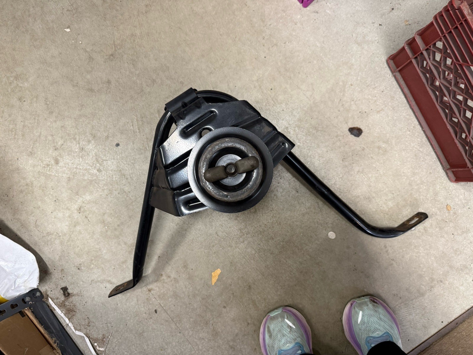 1978-1996 FORD BRONCO INTERIOR SPARE TIRE CARRIER 78-96 OEM FULL SIZE