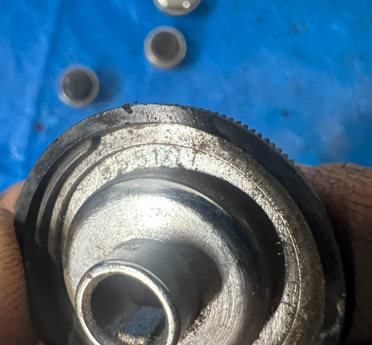 77-85 Oldsmobile Cutlass GM MISC FACTORY RADIO KNOBS 555101 558947 OEM NBL2