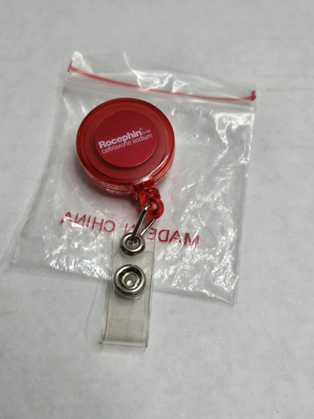 Rocephin 💉 Pharmaceutical Drug Rep Gift Collectible ID Badge Holder Clip Extend