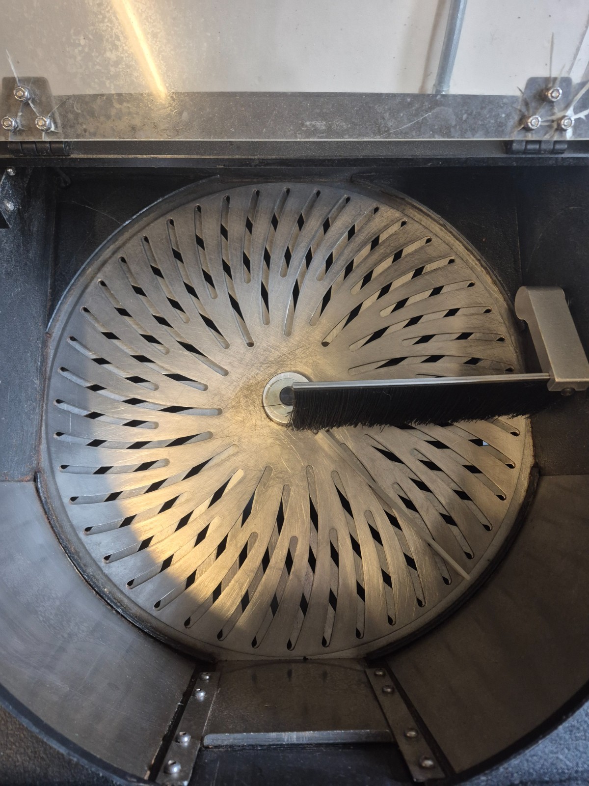 GREENBROZ 215 Dry Trimmer (Pre Owned)