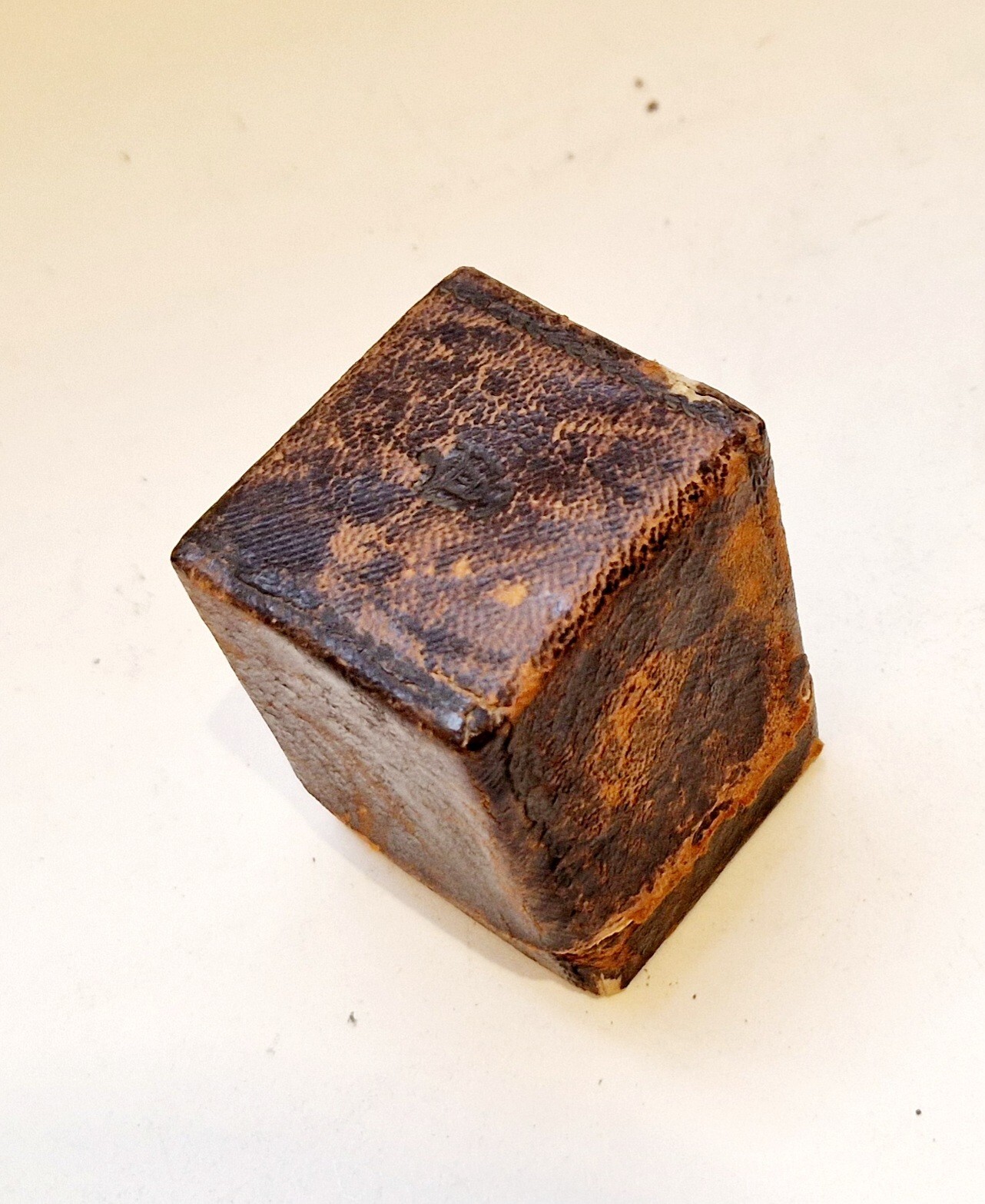 Early 19th-century brass scarificator with 16 blades for bloodletting