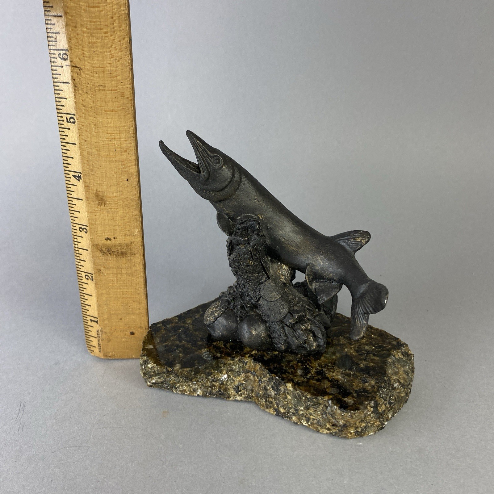 Vintage Metal Bronze Muskie Pike Leaping Jumping Fish Sculpture