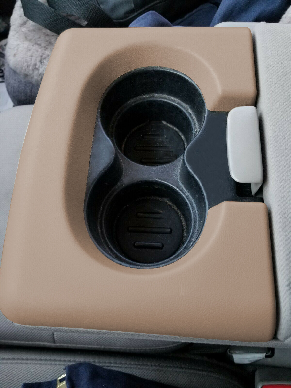 FOR 2004-14 FORD F150 BENCH SEAT CENTER CONSOLE CUP HOLDER ARM REST TRIM PAD TAN