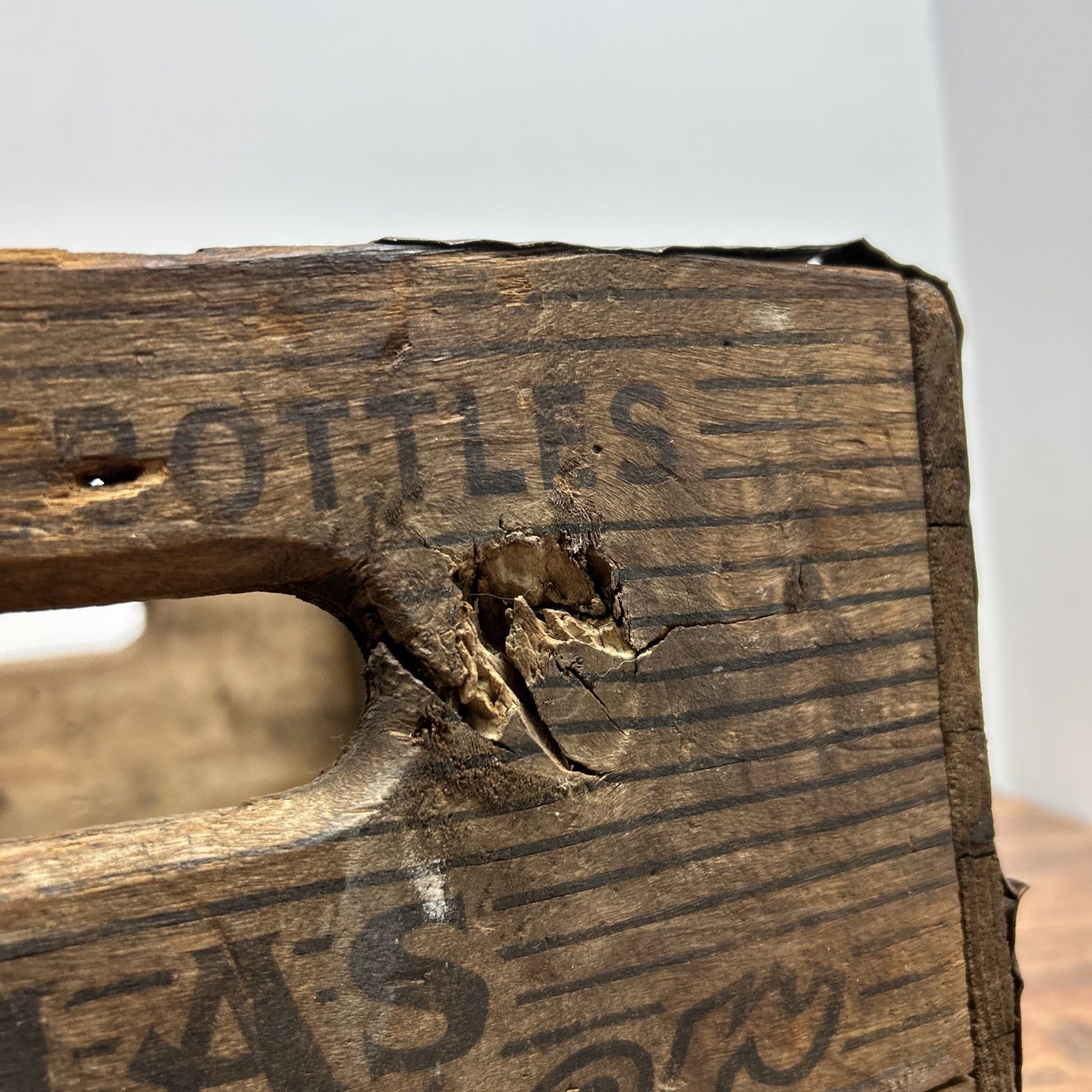 Atlas Prager Beer Crate Case Wood Chicago BW96 Wooden Advertising No Lid