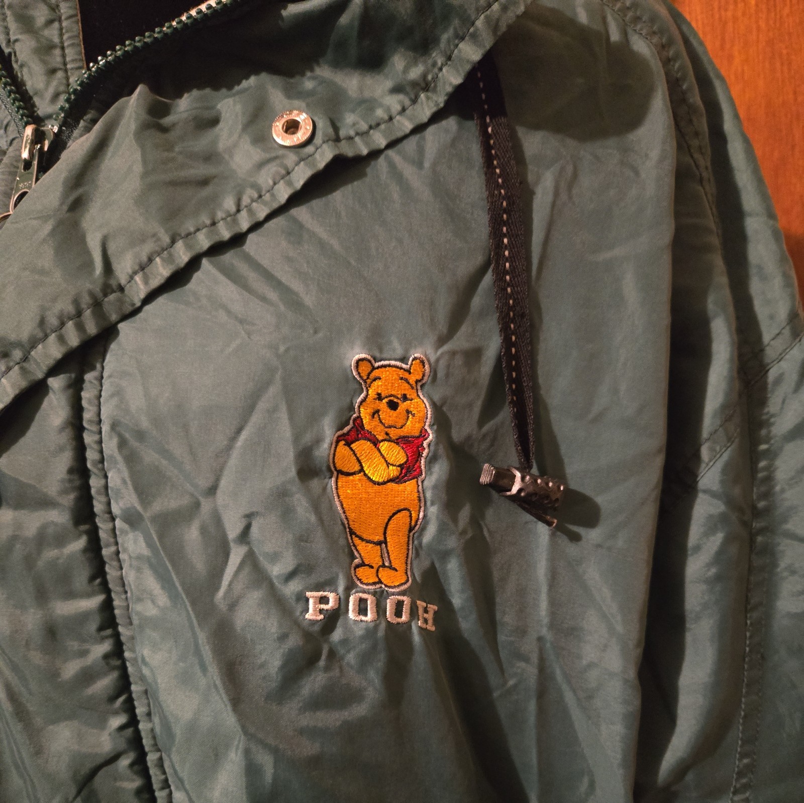 Vintage 90s Disney Store Winnie the Pooh Nylon Windbreaker Jacket Size X Large