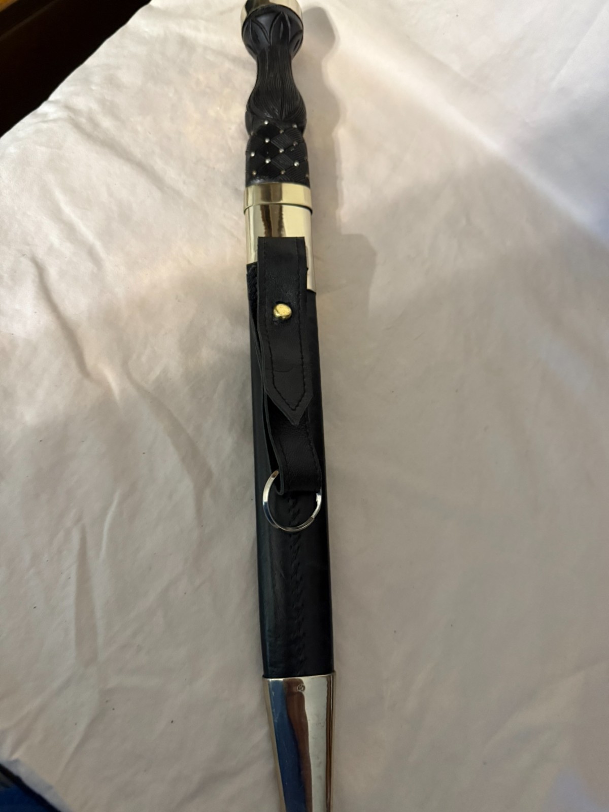 Windlass Steelcraft Dagger w/ scabbard, with etched blade