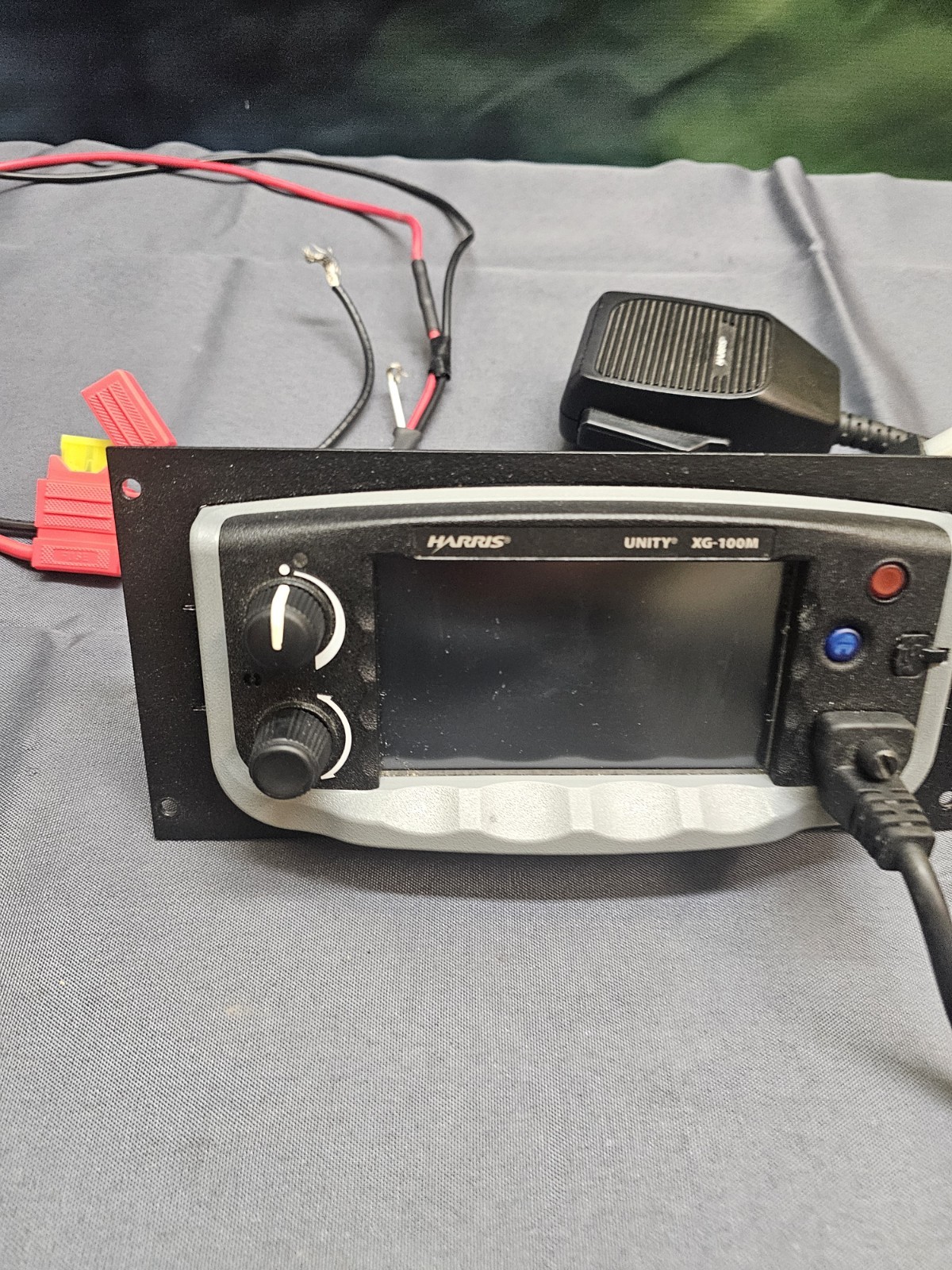 Harris UNITY CH-100 XG-100M VHF UHF Color Touchscreen Control Head w Mic