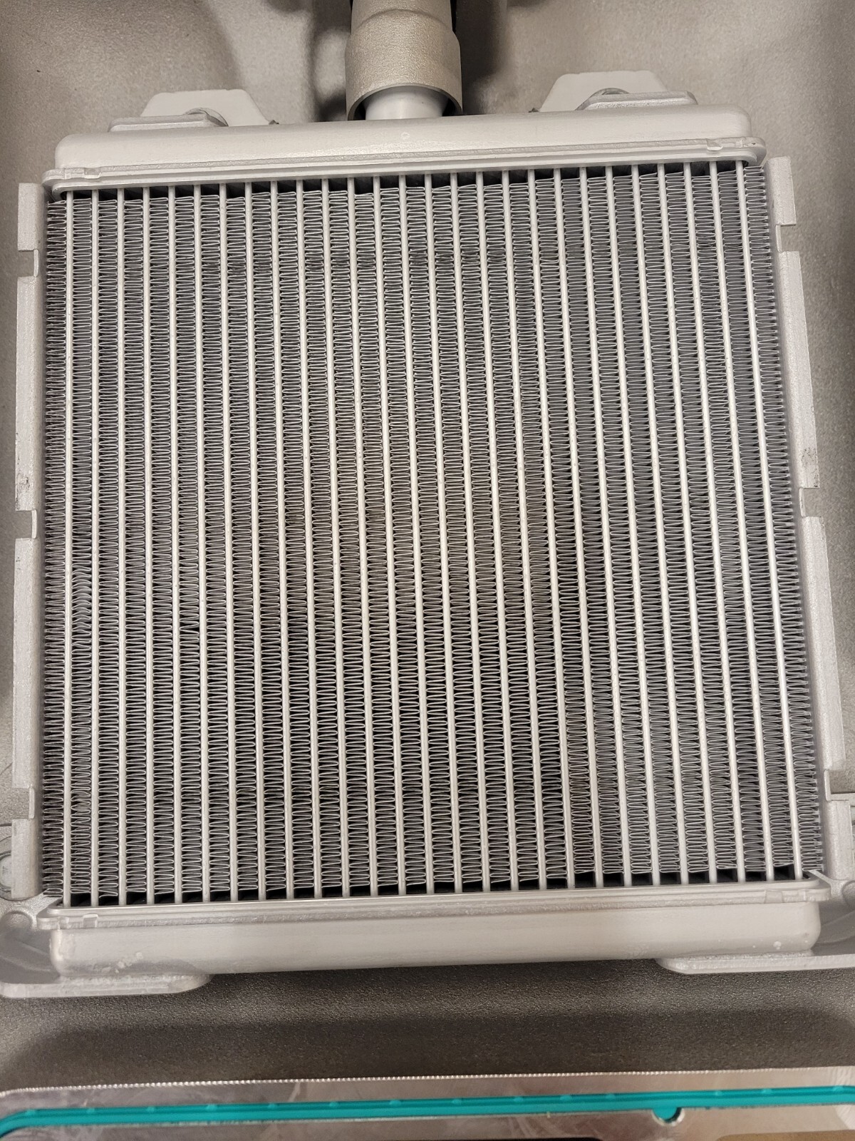 NEW IN STOCK 12-15 Chevy Camaro LSA Supercharger Lid Brick ZL1 GM 12622236