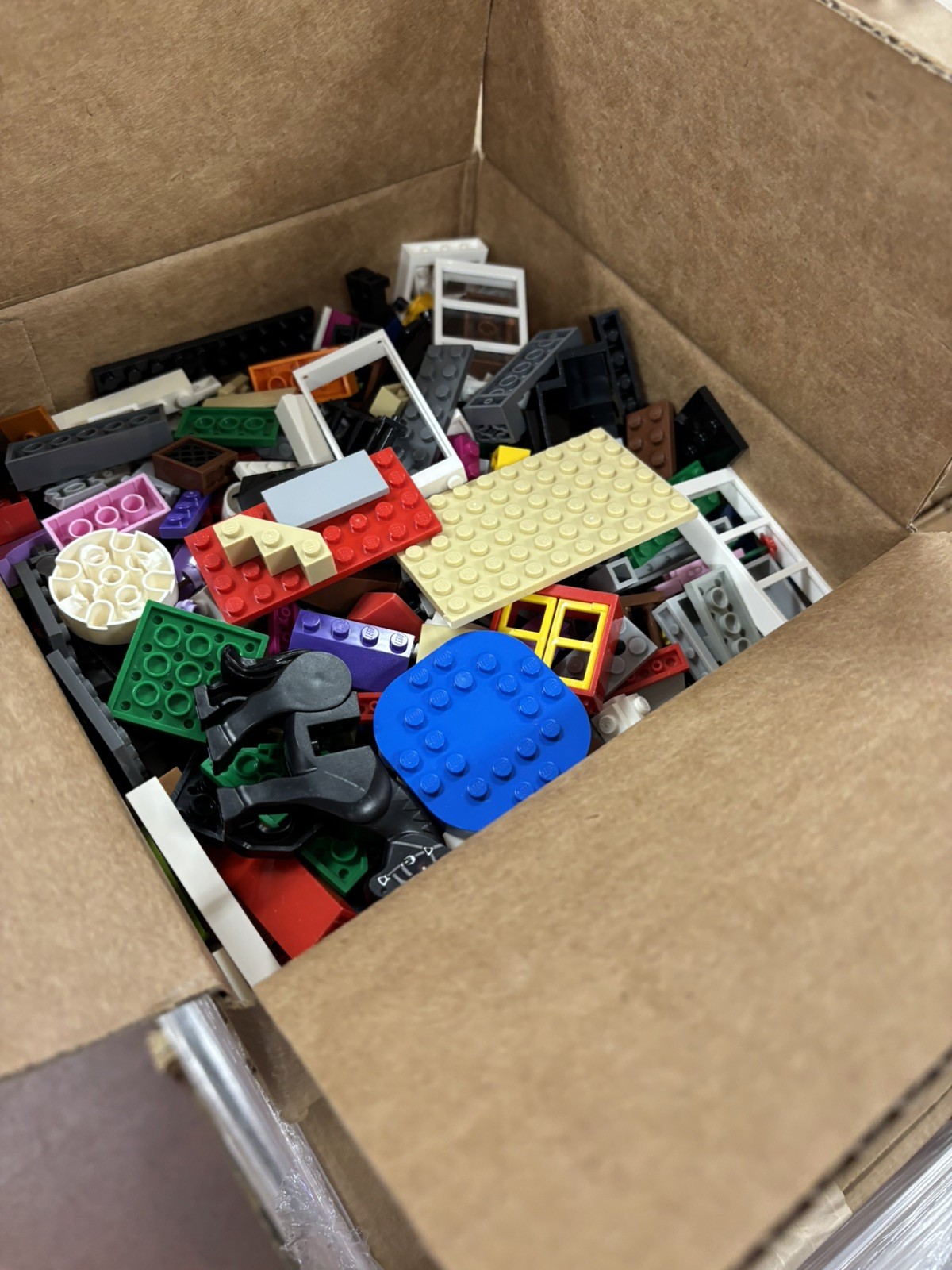 Lego, 4.6 Lbs, Sanitized Random Lot Of Lego!
