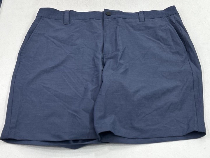 Banana Republic Men's Comfort Flat Front Shorts, Blue, Size 38