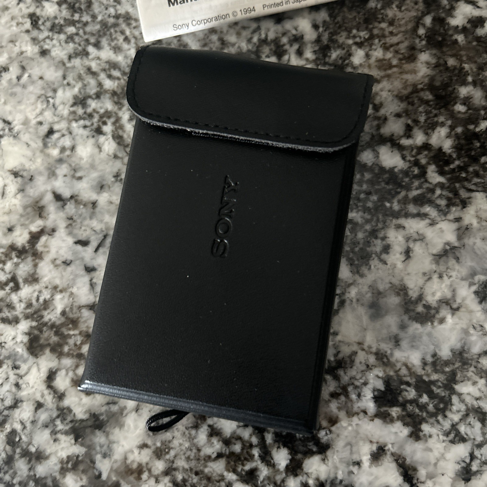 Vintage Sony ICFSW22 Portable Shortwave Radio 12 Band FM MW SW LW Com G2U