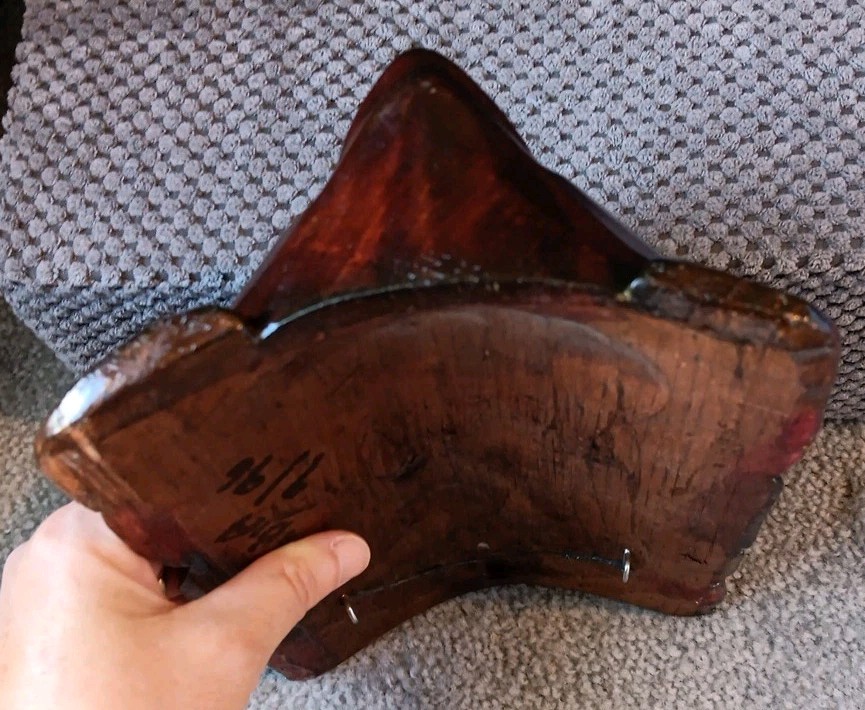 Handcarved Painted Tribal Aztec Mayan Wall Hanging 9x6 With Lizard, Iguana 3D