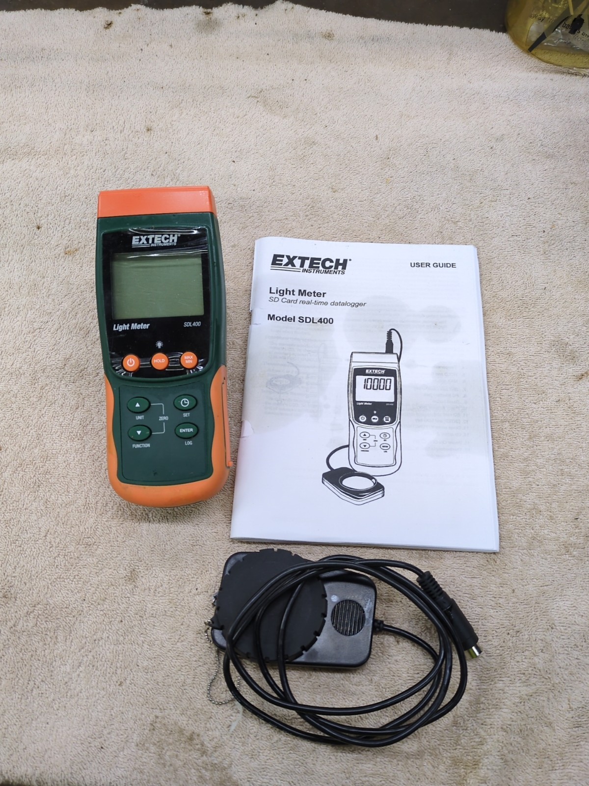 NOS Extech SDL400 Light Meter Datalogger Lumens LUX Foot-Candle/s ED4U 4082