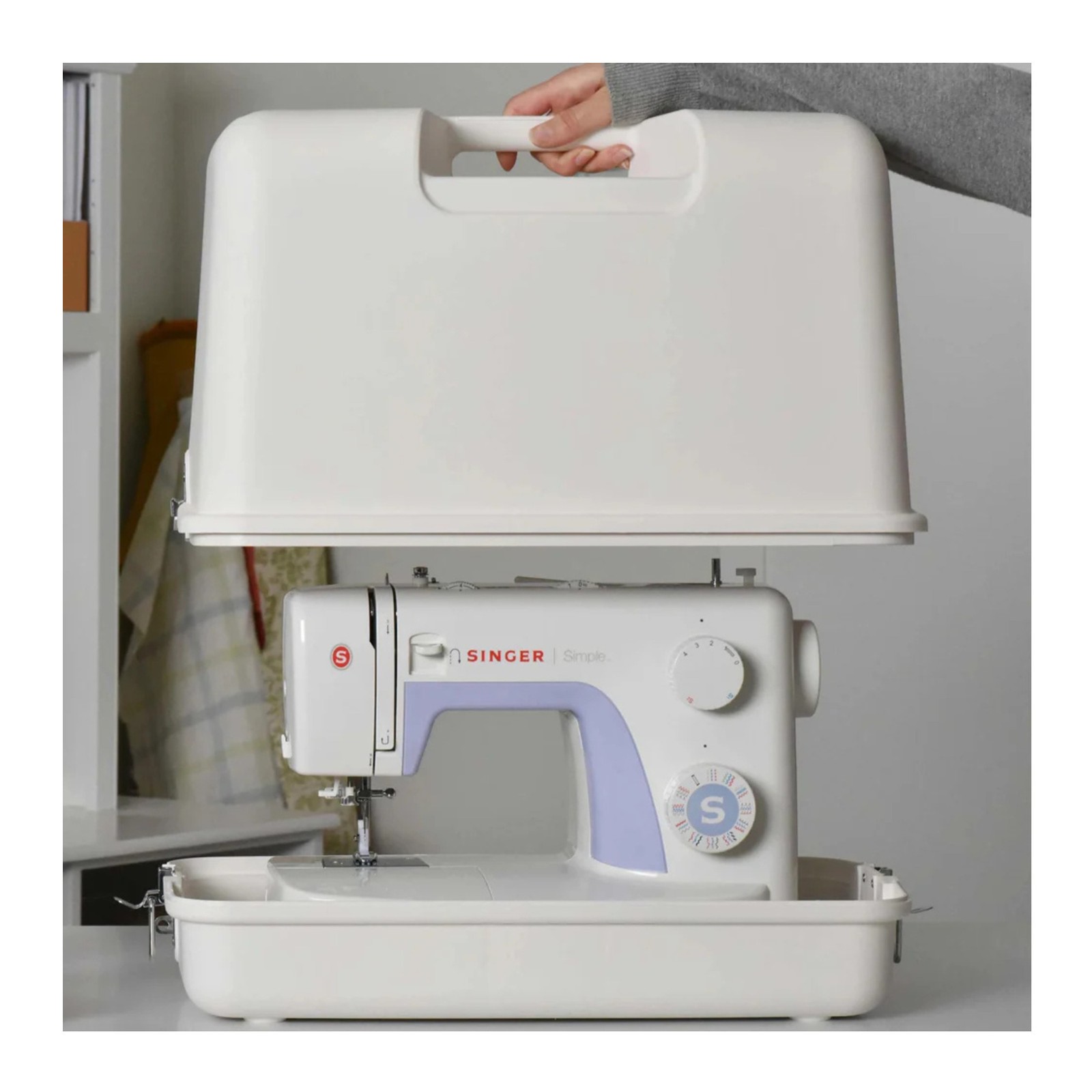 SINGER Universal Hard Case for Sewing Machines