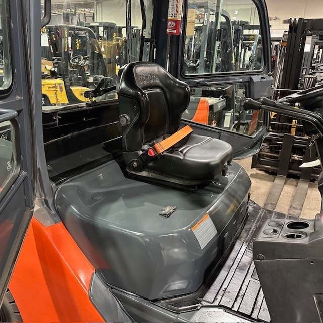 2020 Toyota 8FD40U 9000lb Diesel Used Forklift Triple Mast Sideshift 7860 Hours