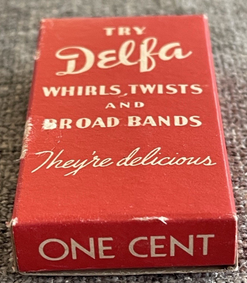 Vintage 1950’s DELFA LICORICE CIGARETTES Unopened Box New Old Stock RARE!!!