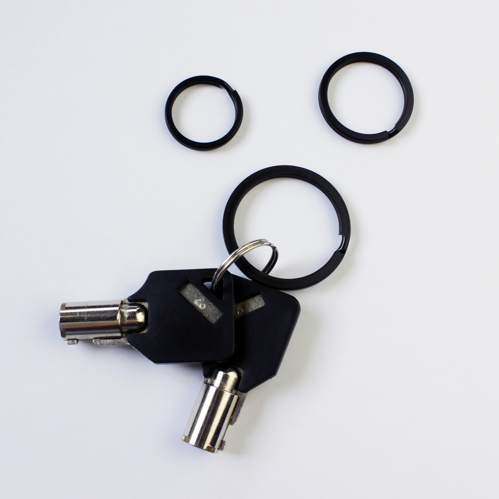 Black Flat Key Rings Key Chain Metal Split Ring (0.75", 1", 1.25") for Keys
