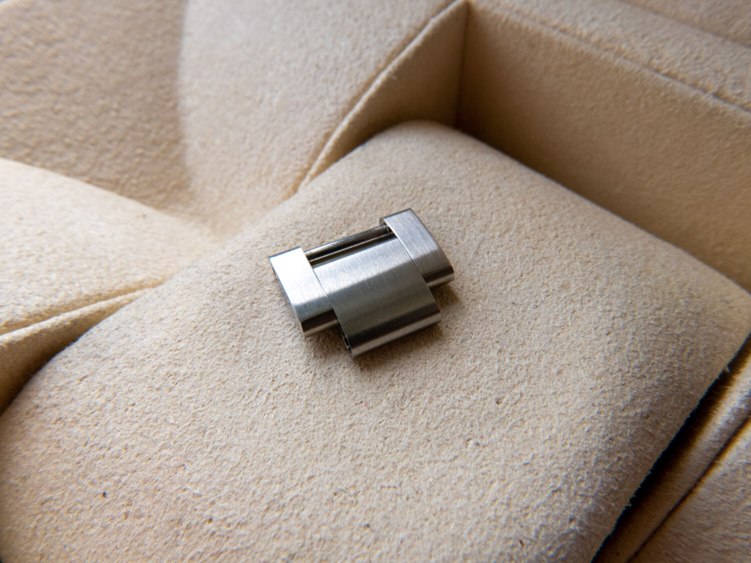 Rolex 126000 114300 Oyster Link – Solid Steel 15.5mm Bracelet Part – USA