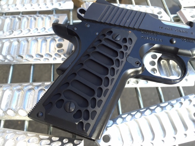 1911 Compact Officer Grips Colt kimber Defender BLACK "Cobra"