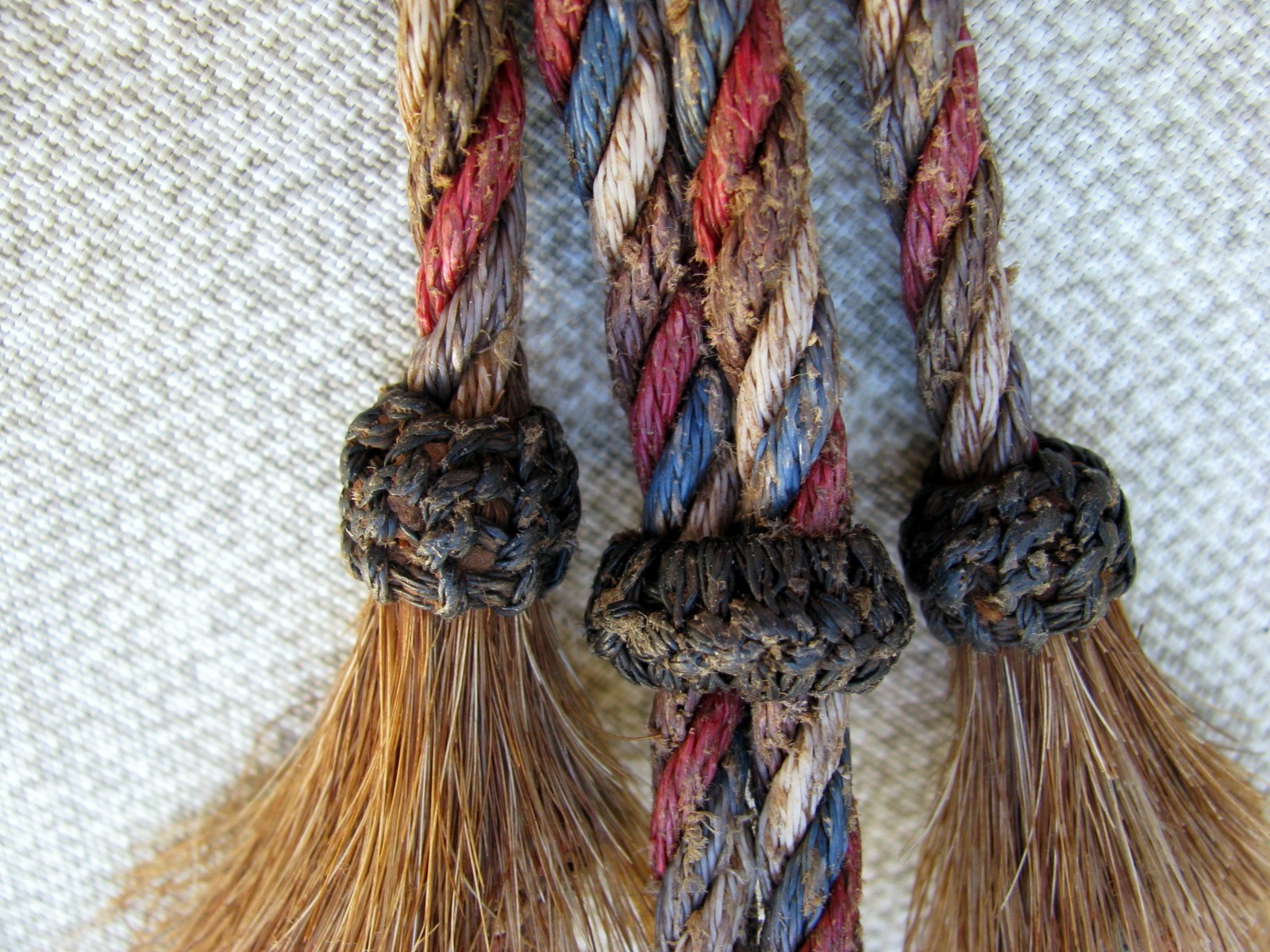 UNIQUE ANTIQUE COMPLETE CHILDS EMBROIDERED PONY HEADSTAL RING BIT REIN SET 1900