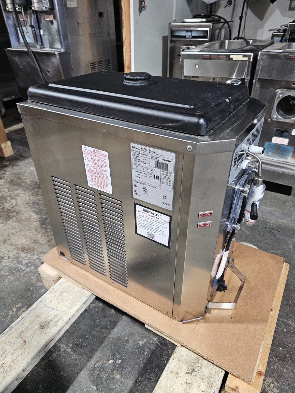 Brand New Open Box Taylor 430 Frozen Drink, Margarita, & Shake Machine 110V